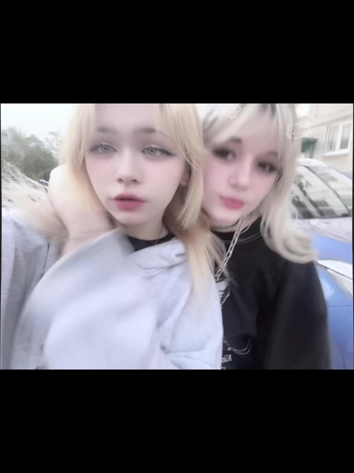 @KeeshiMoshi