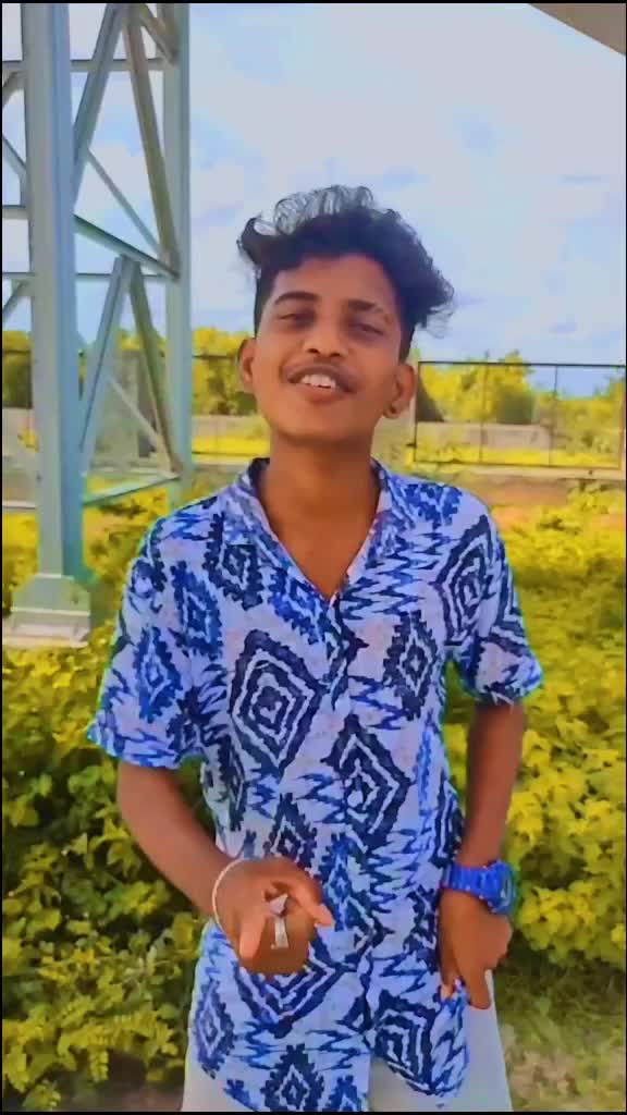 @🙈✌️