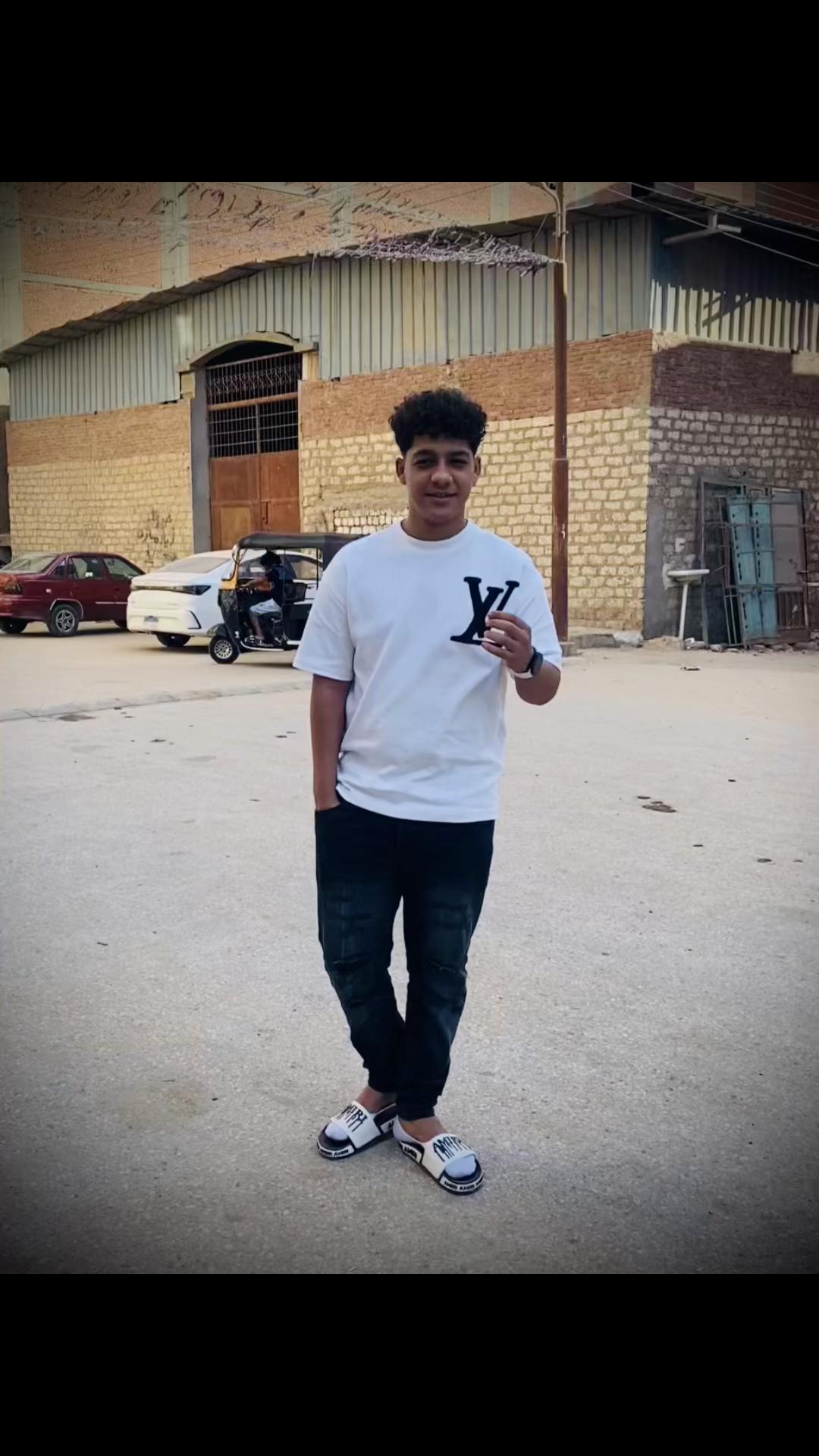 @𝕄🤴🏻