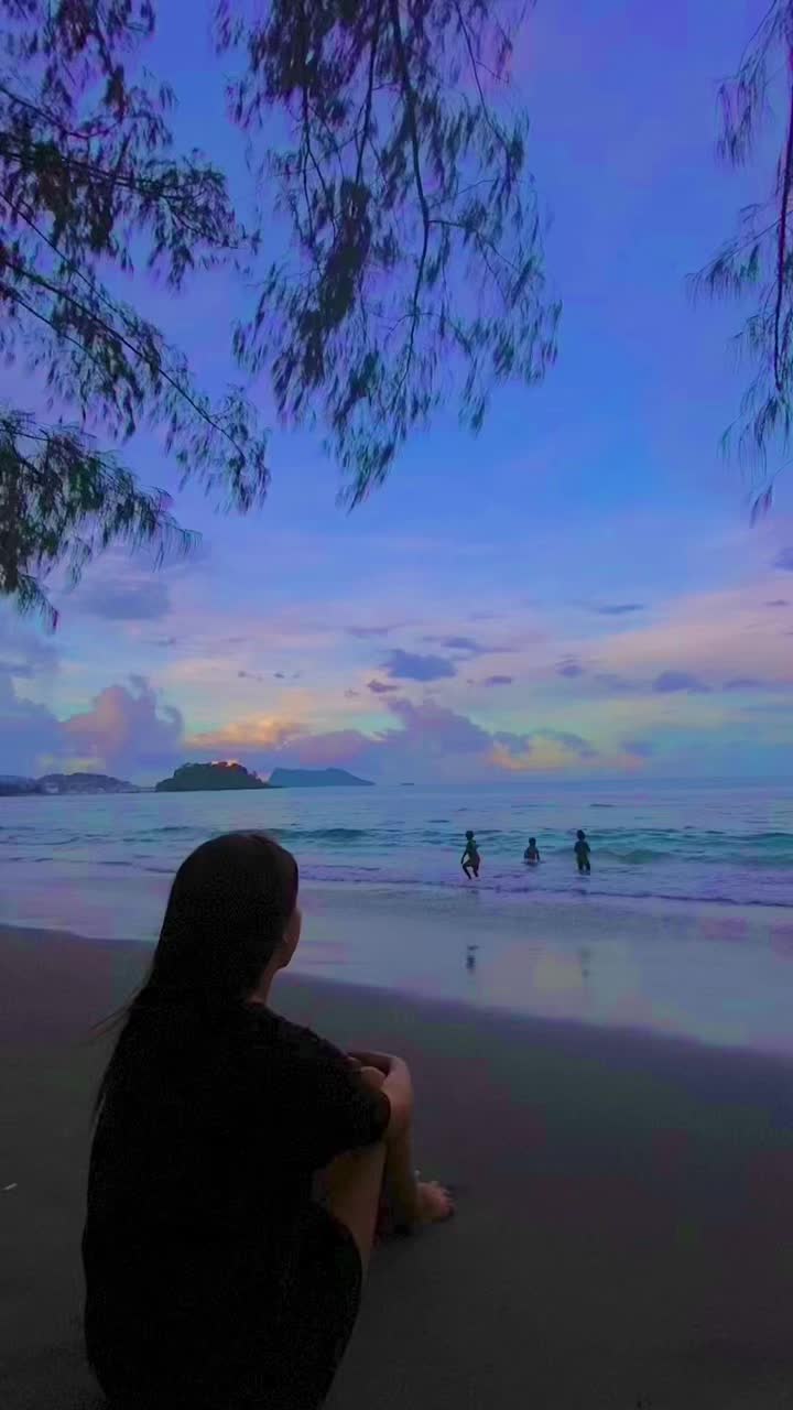 @dhinsee_
