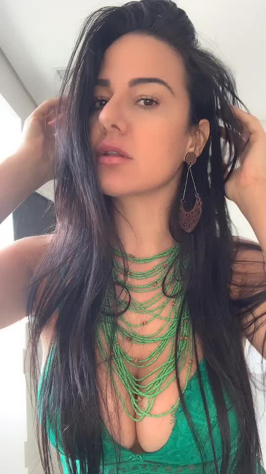 @Paulinha Mota