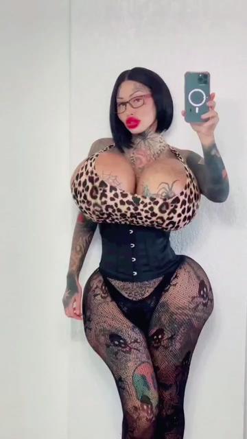 @xomarym