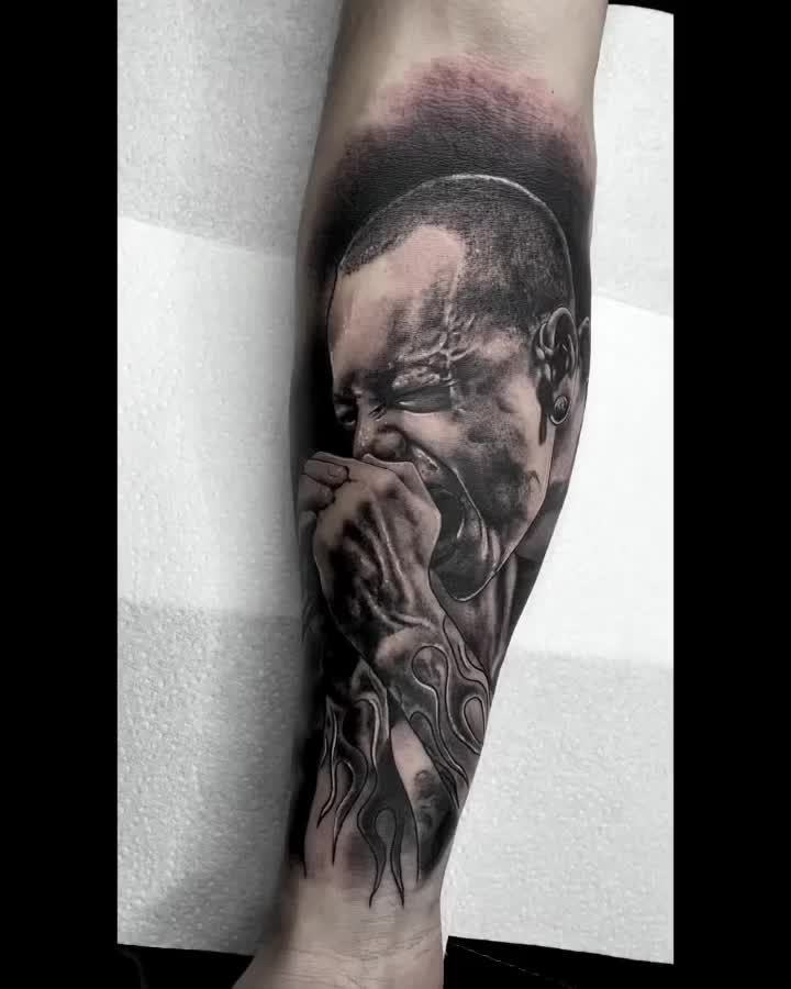 @traenensammler.tattoo