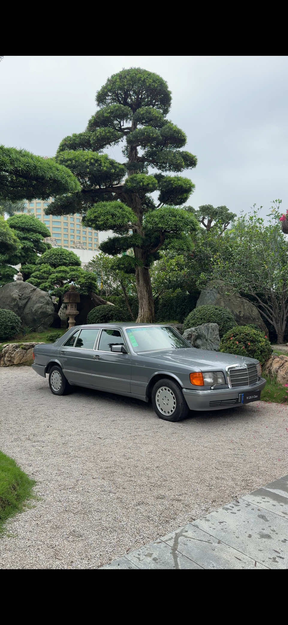 @Mercedes-Benz
