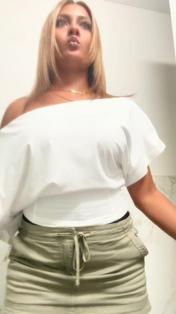 @anayrb 🐊
