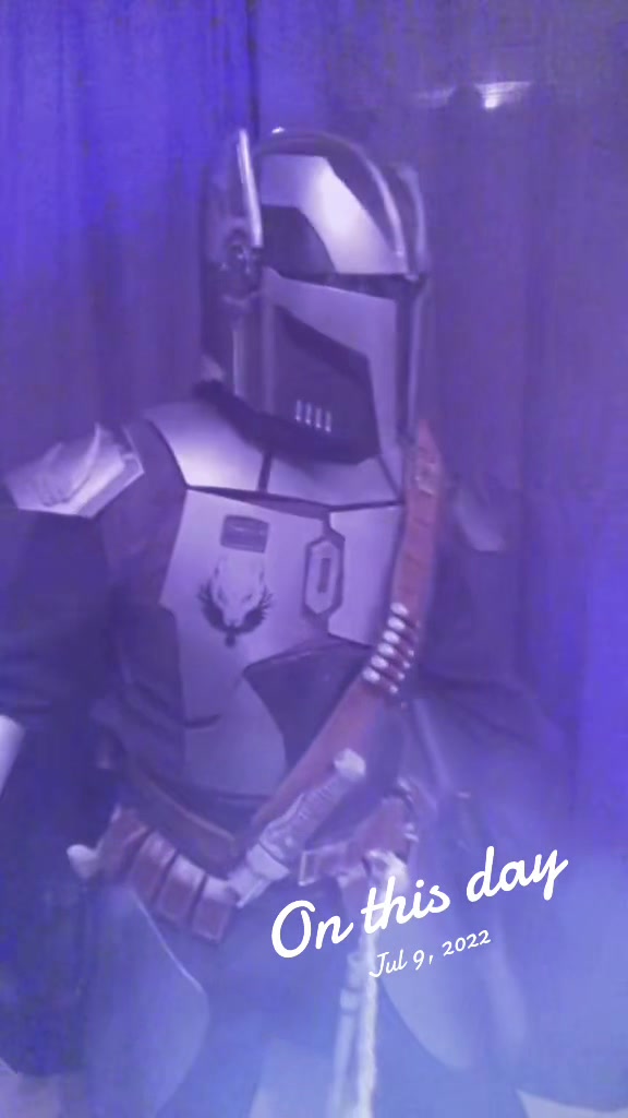 @Glueguncosplay94