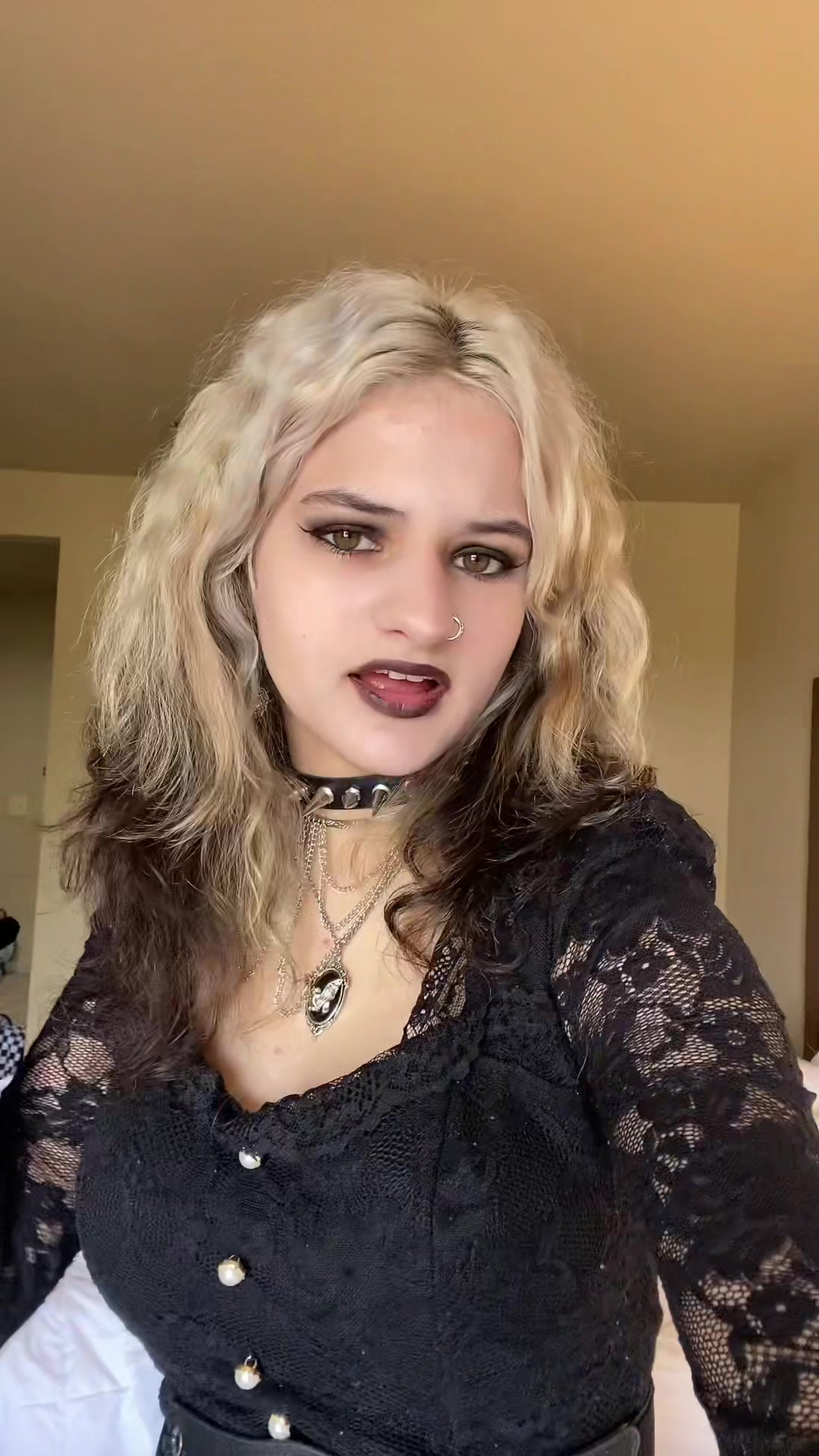 @Ayla