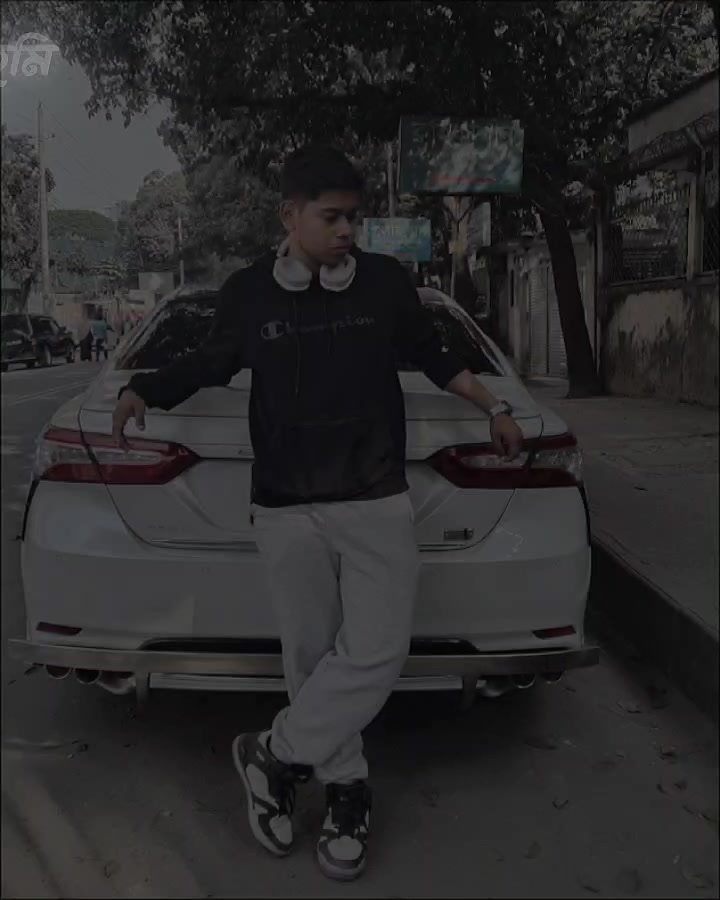 @Kowshik 7🖤🔥