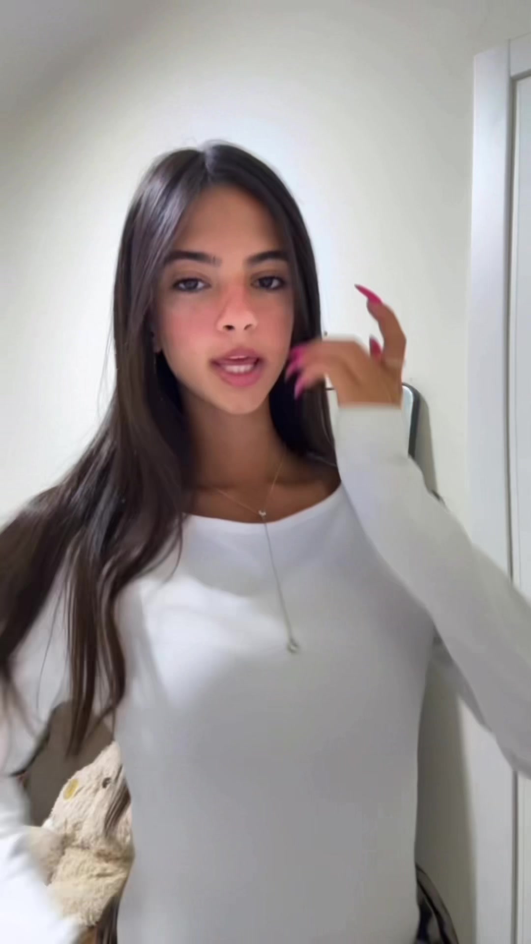 @nelyaprivettt