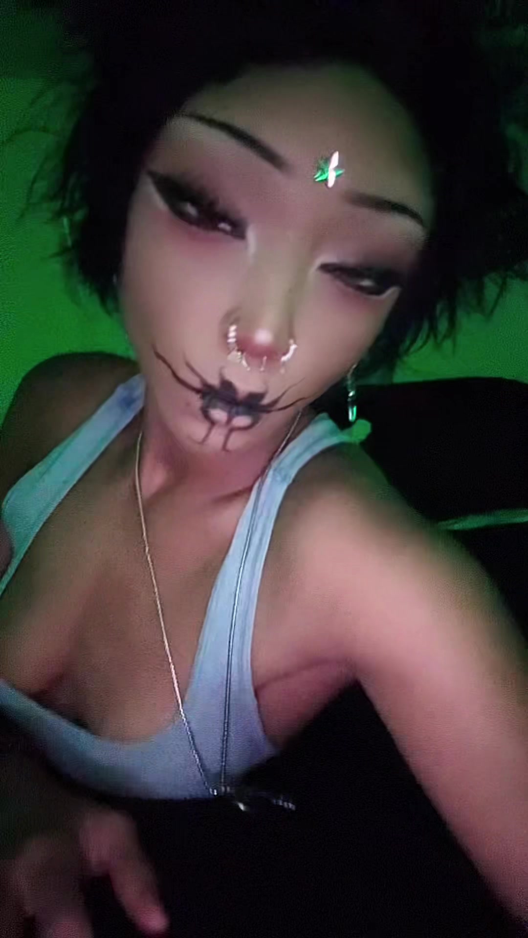 @🛸