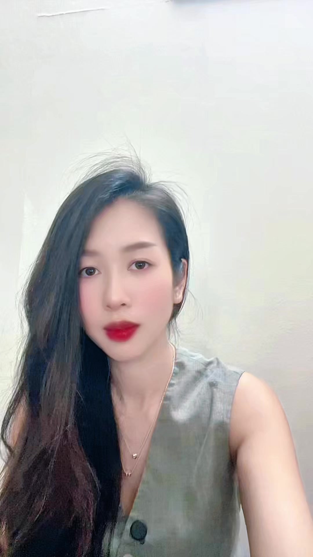 @C&ocirc; M&acirc;y H&agrave; Nội
