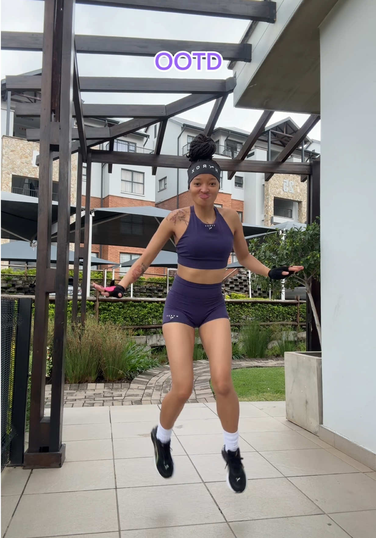 @6lingg 🇨🇳🇿🇦