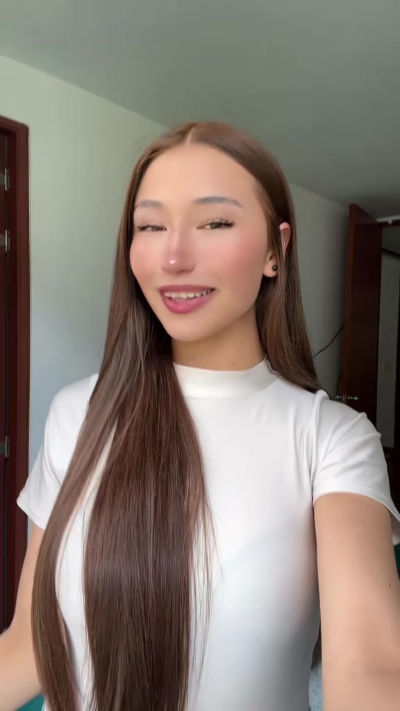 @𝐀𝐧𝐠𝐢𝐞 𝐕𝐚𝐧𝐞𝐬𝐚 ✨