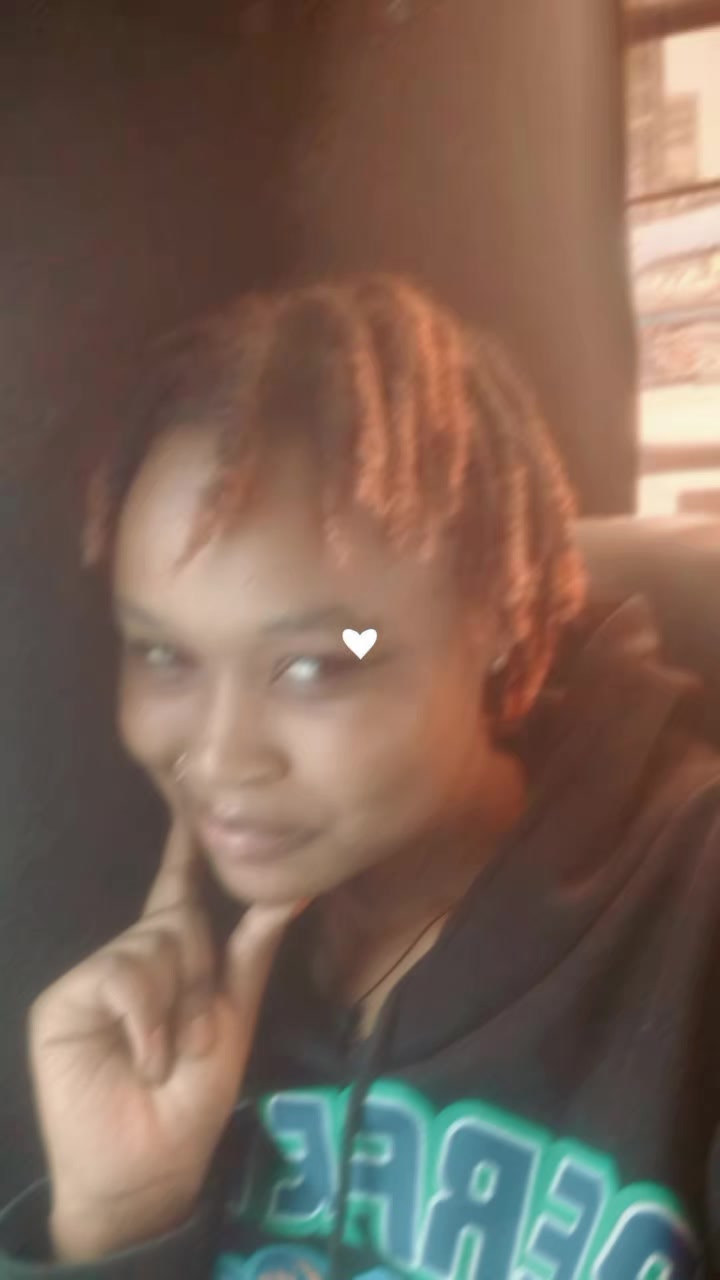 @💥Daisyy🖤💜💙