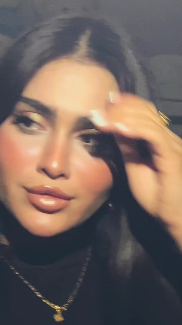 @smakamrn