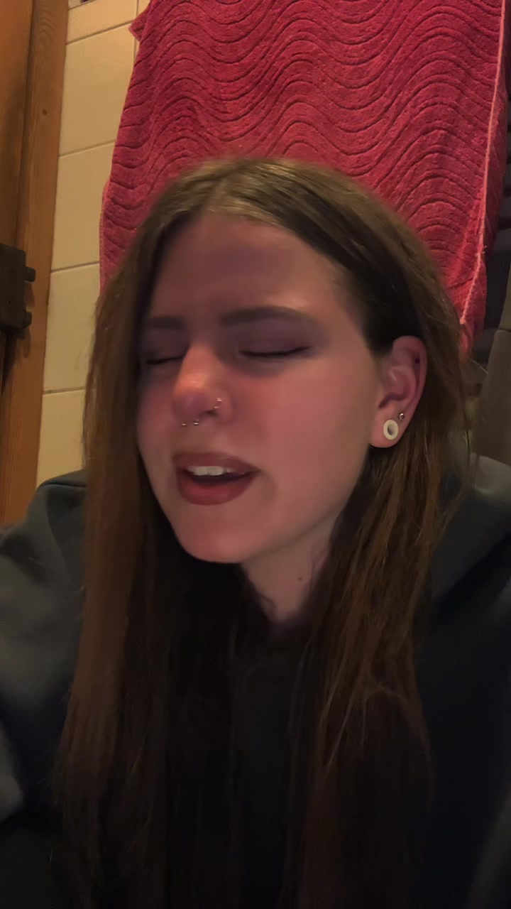 @holdemaiiid