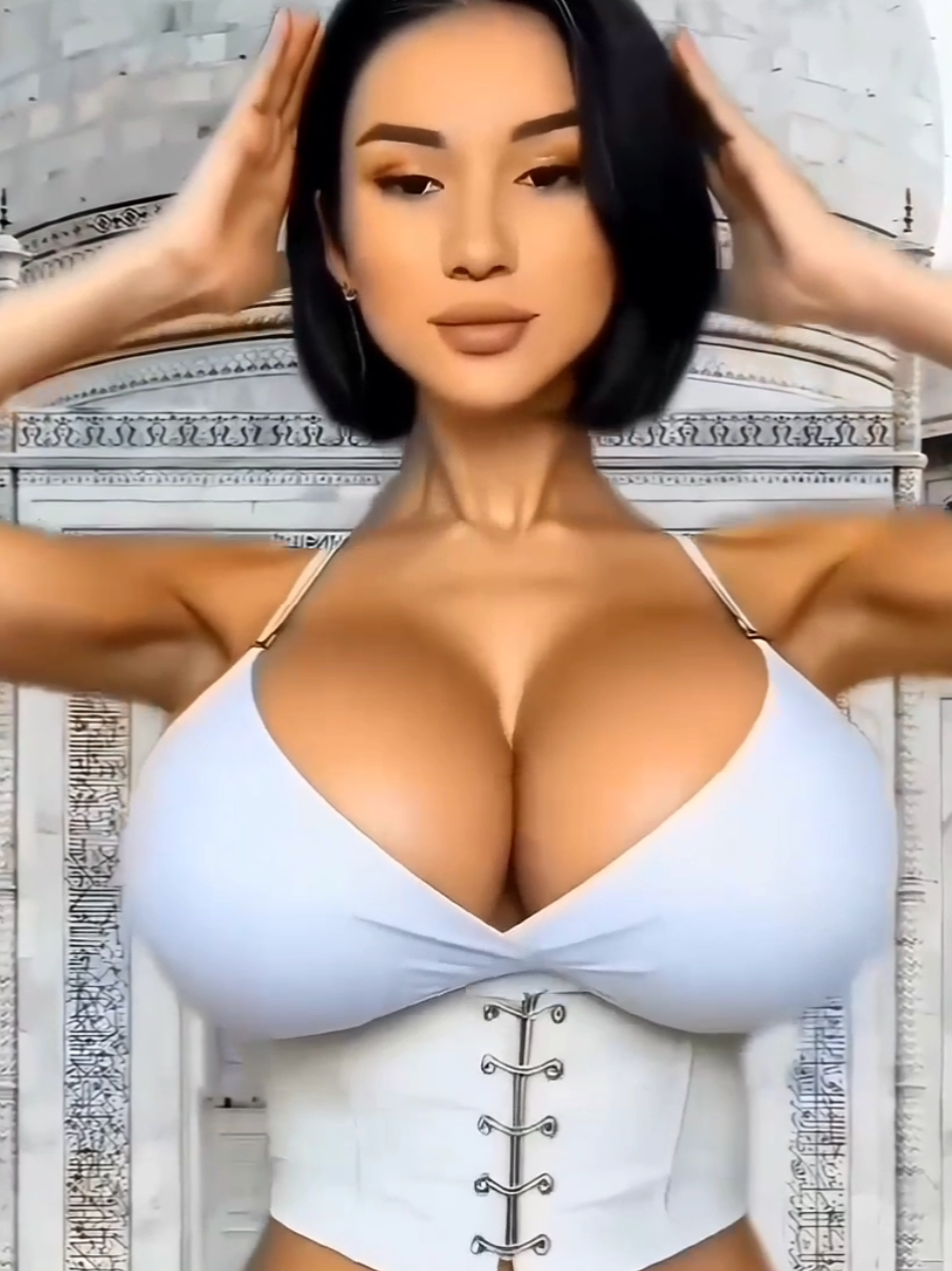 @LlortassiaR