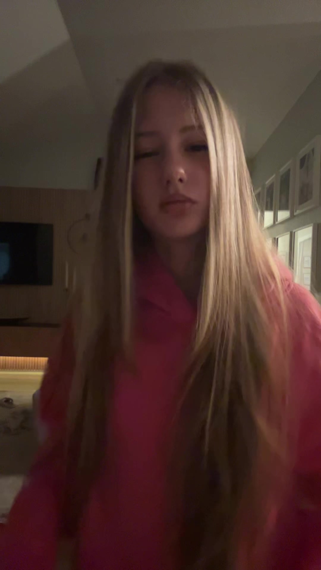 @isabella dimov