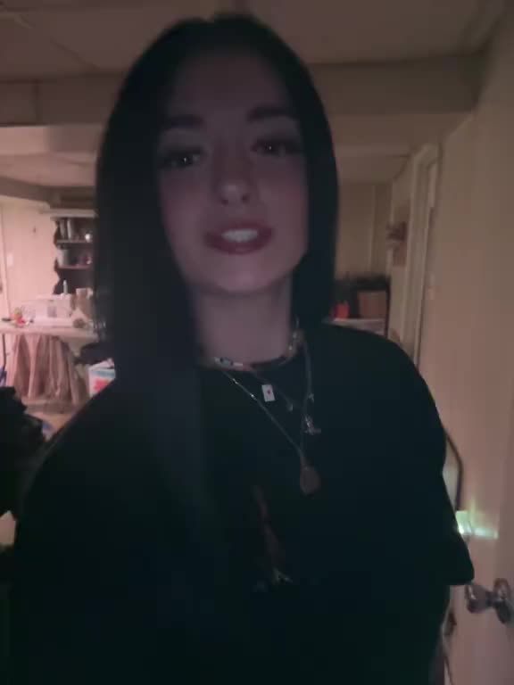 @⛓️🎱🍒Emmie🍒🎱⛓️