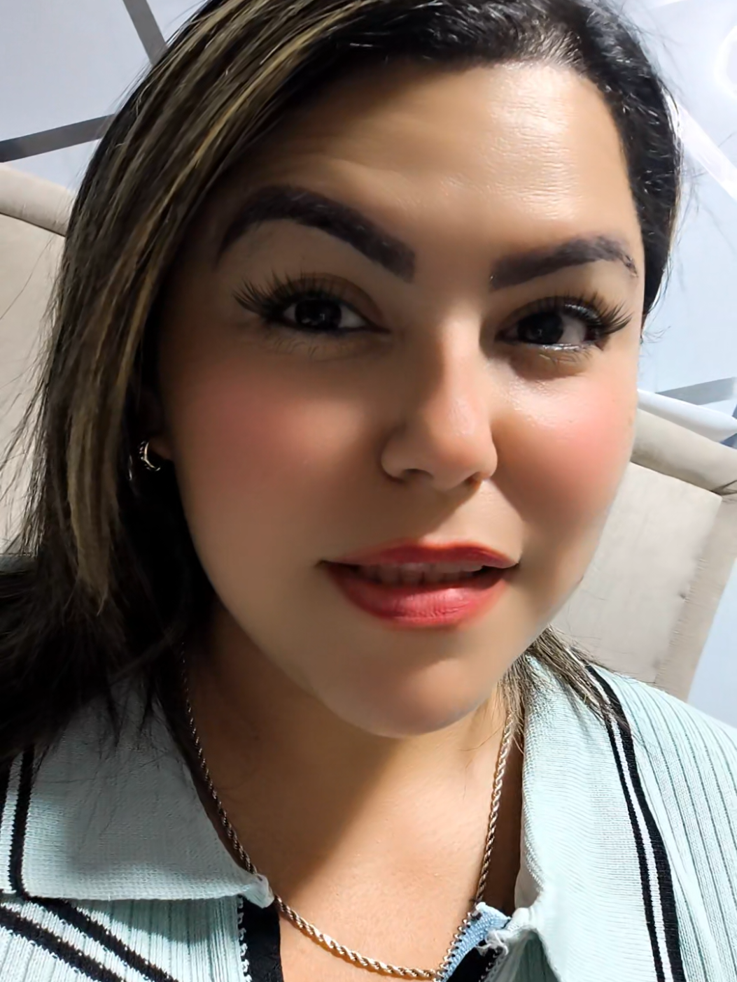 @la m&aacute;s bella DV
