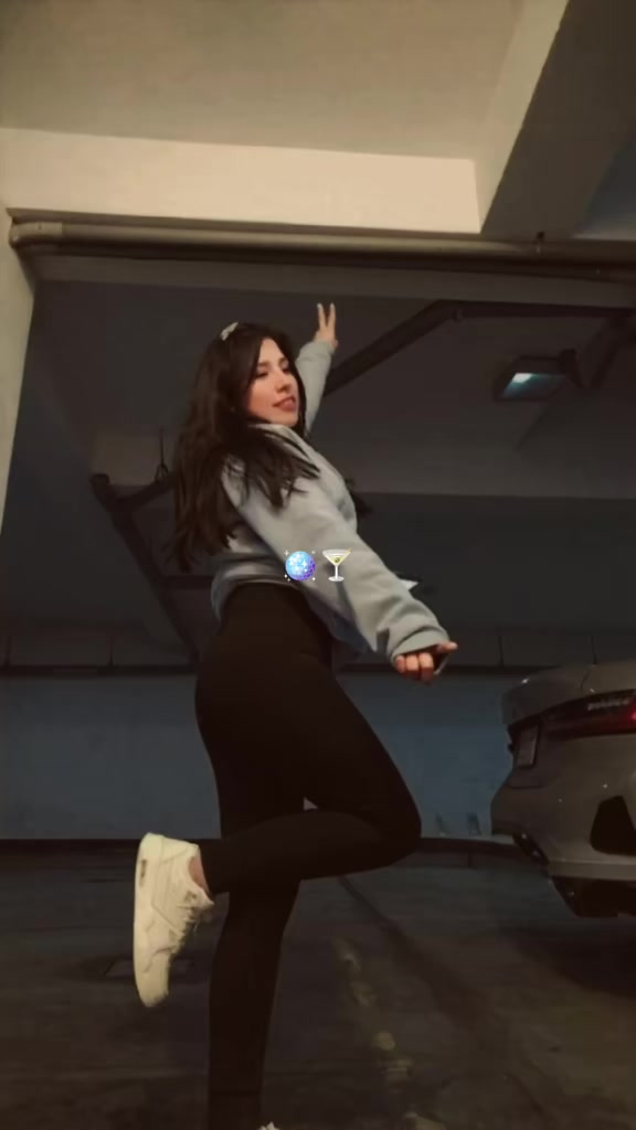 @aliruiz00😜