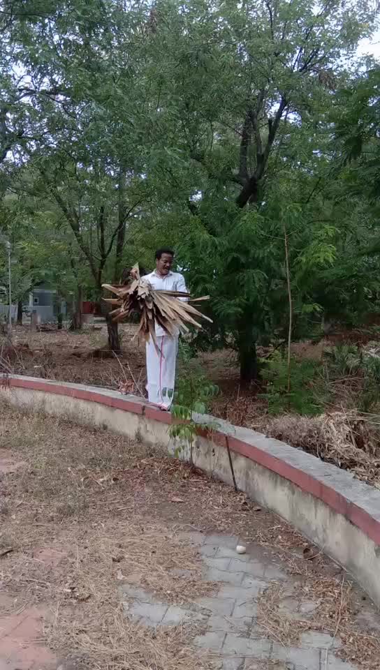 @கோ சரவணன்