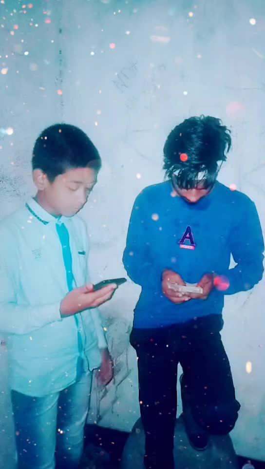 @RED🍎 Apple Aahil