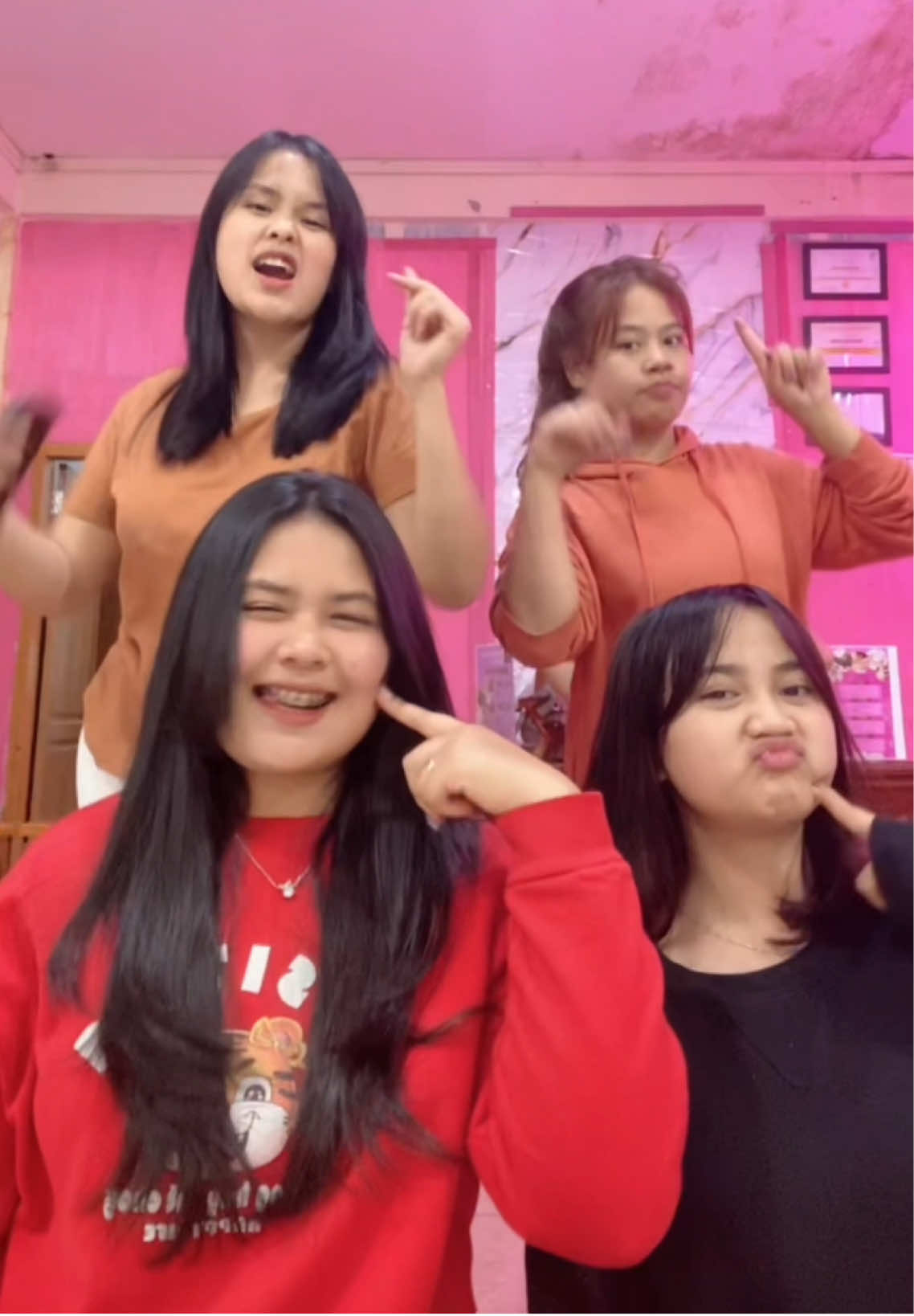 @Antasya S Keloko