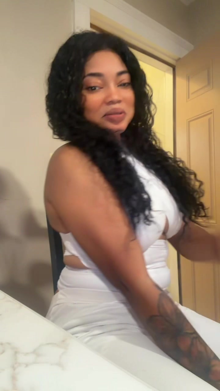 @Darlinghector