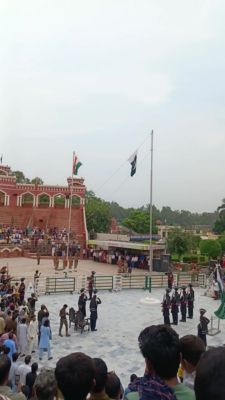 @Mari pyari Maa