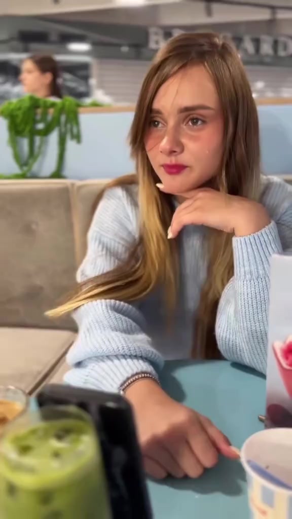 @Valeria Negurenko