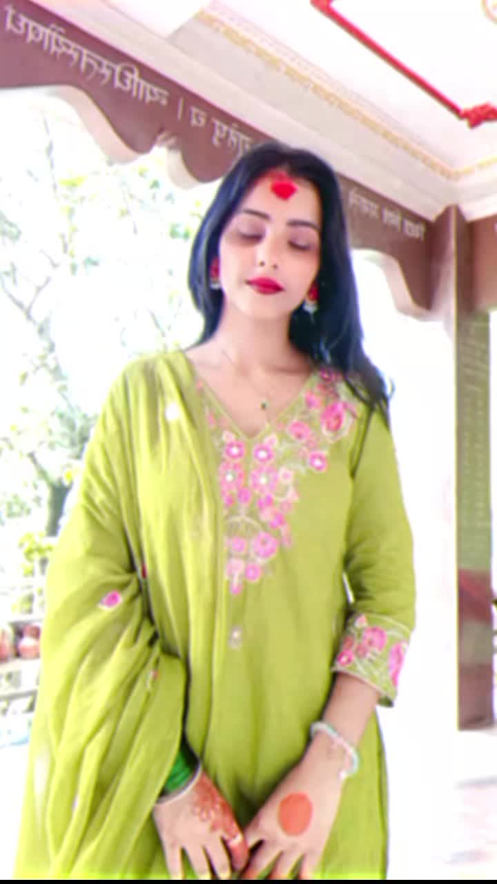 @rakhi thakur🌸🕊️