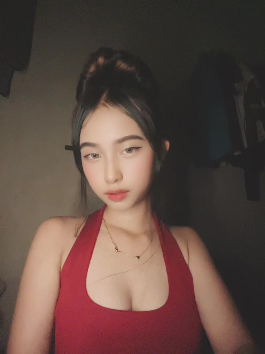@Ezh