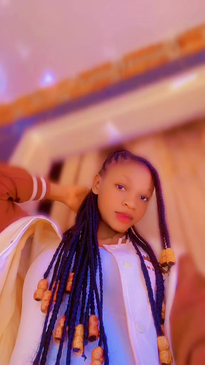 @Yetto~ officiel 🍓🇨🇩💜