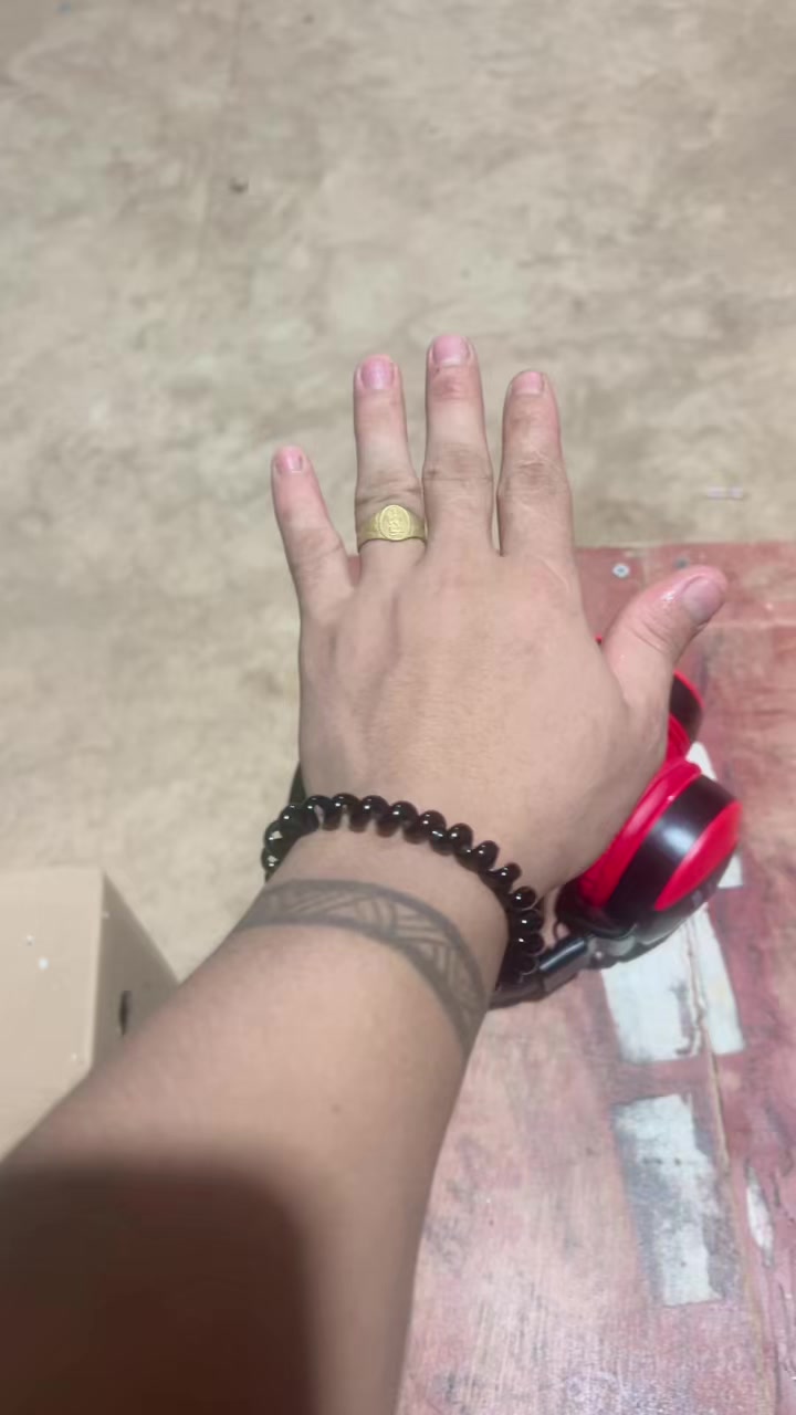 @Kev hlub mo siab