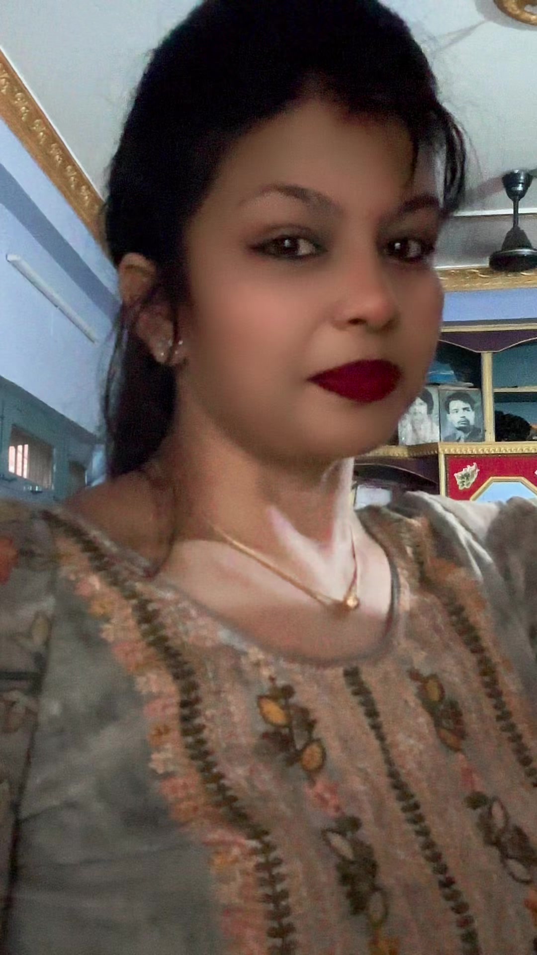 @👑Mishra_Queen👑