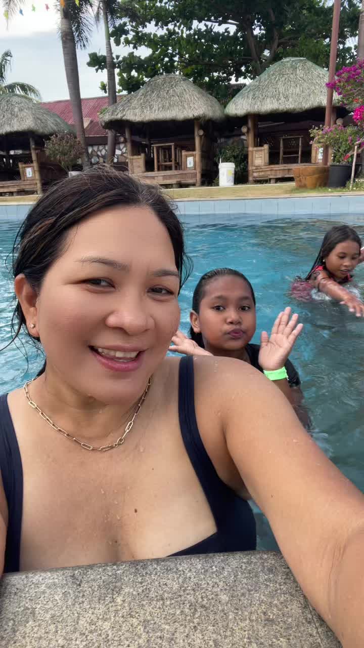 @Mikay