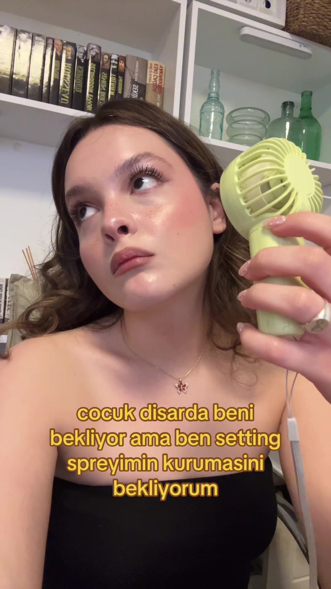 @𝒴