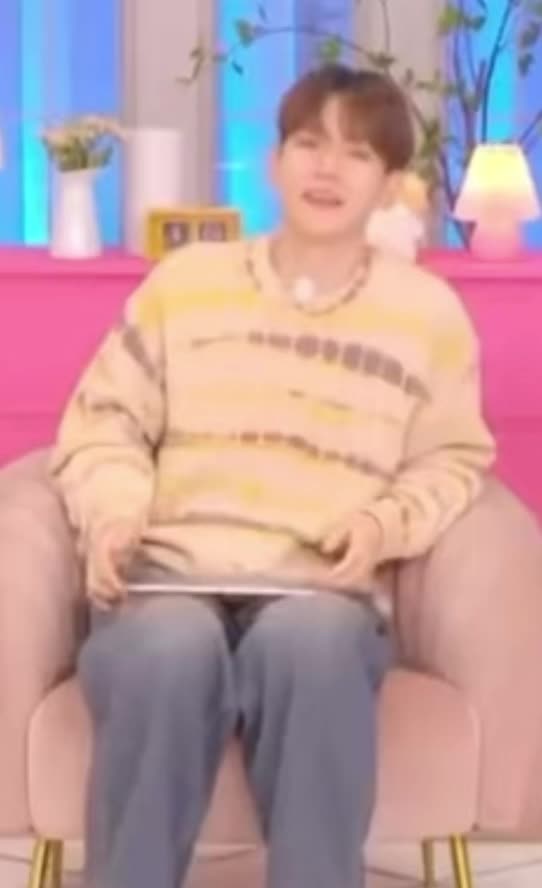 @큥