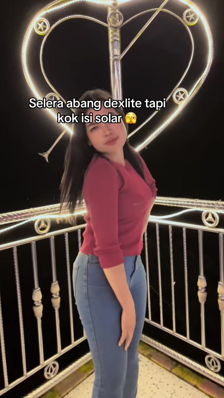 @Cewek pom🤪