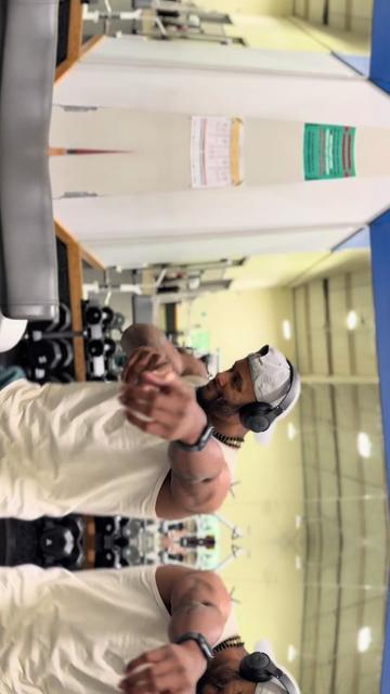 @q.exoutfit