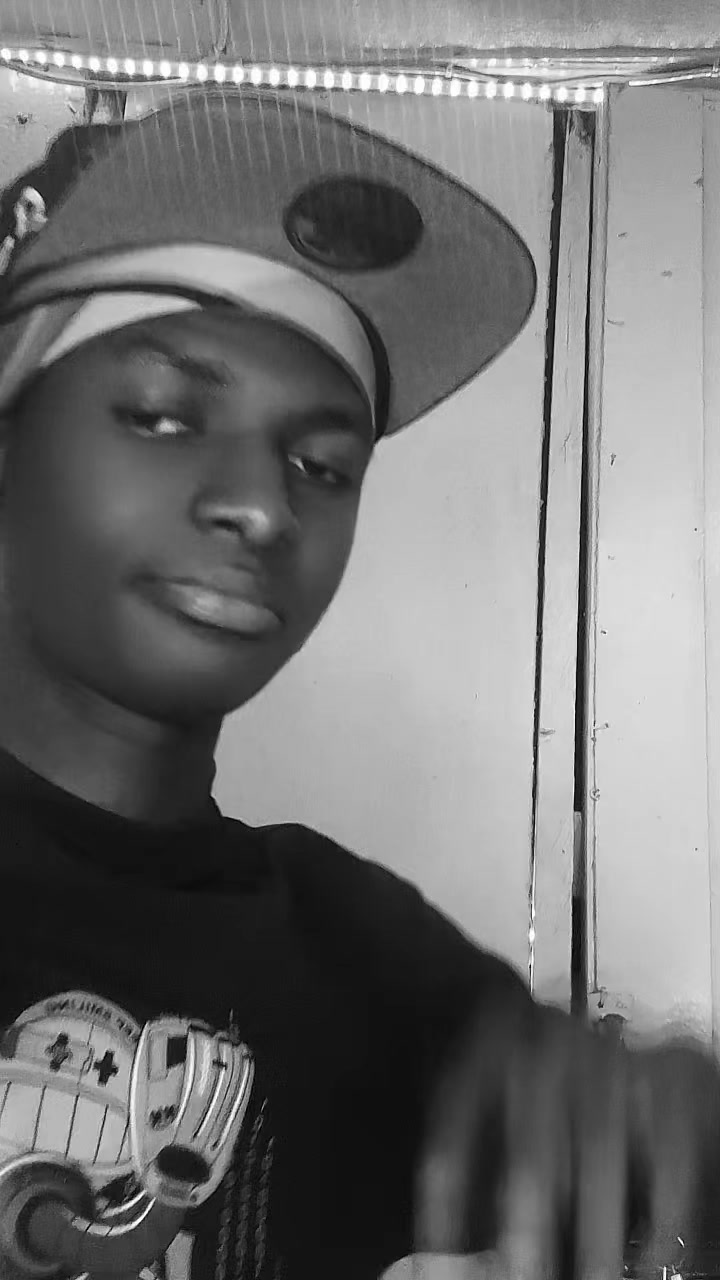 @VERONY🇸🇳💕🇬🇳