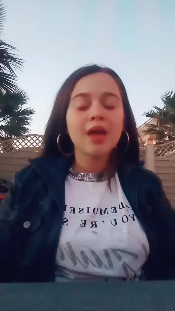 @Selena pace@