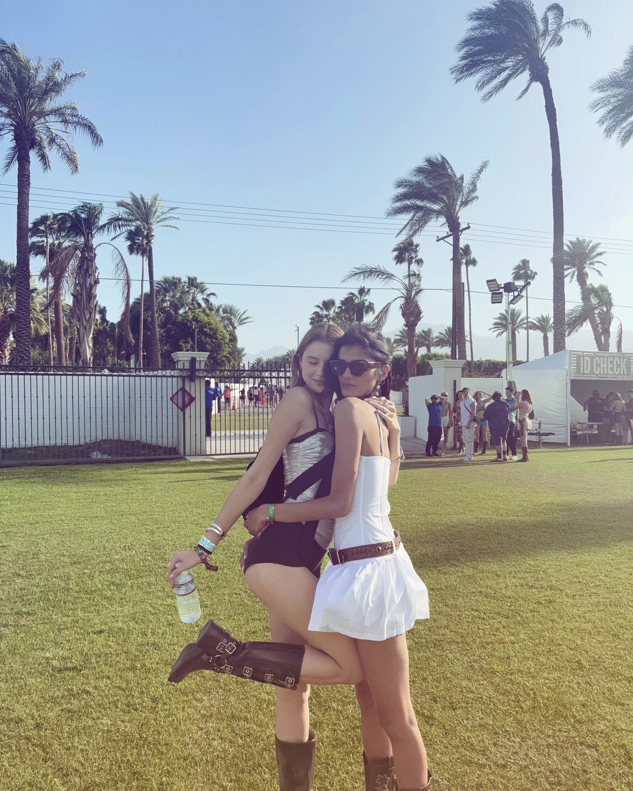 @megumi
