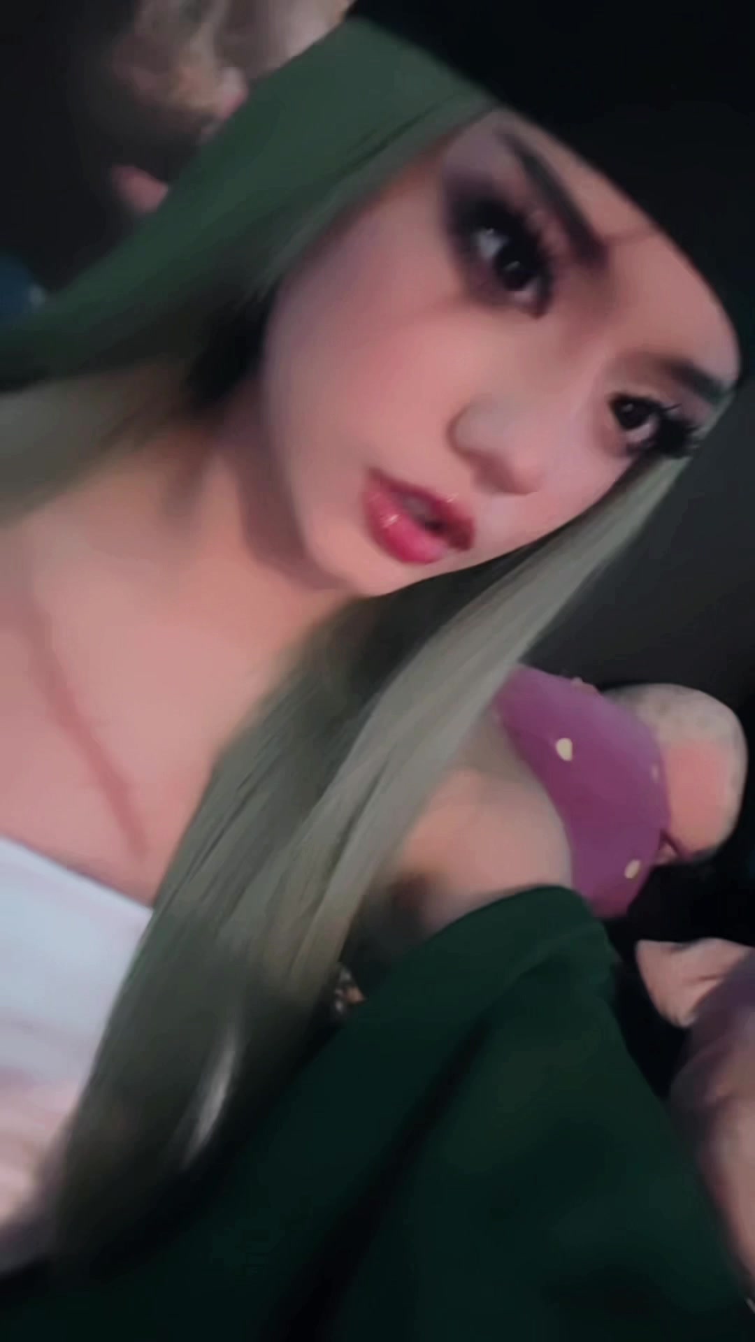 @lyra ⟢₊⁺