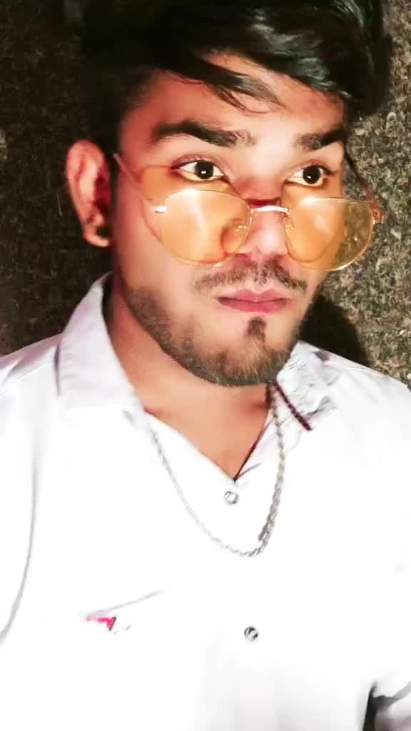 @DAZzLING boy ROHIT.