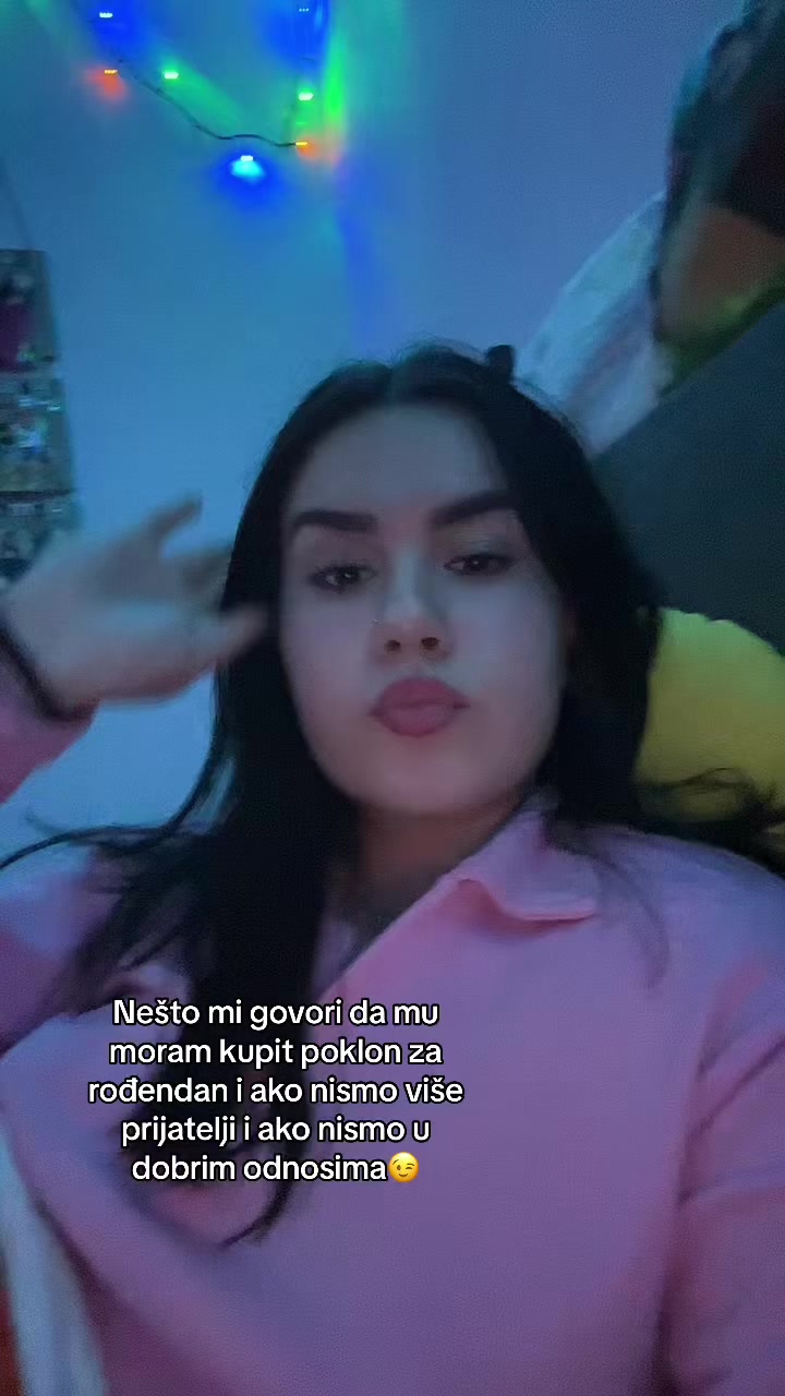 @🪬