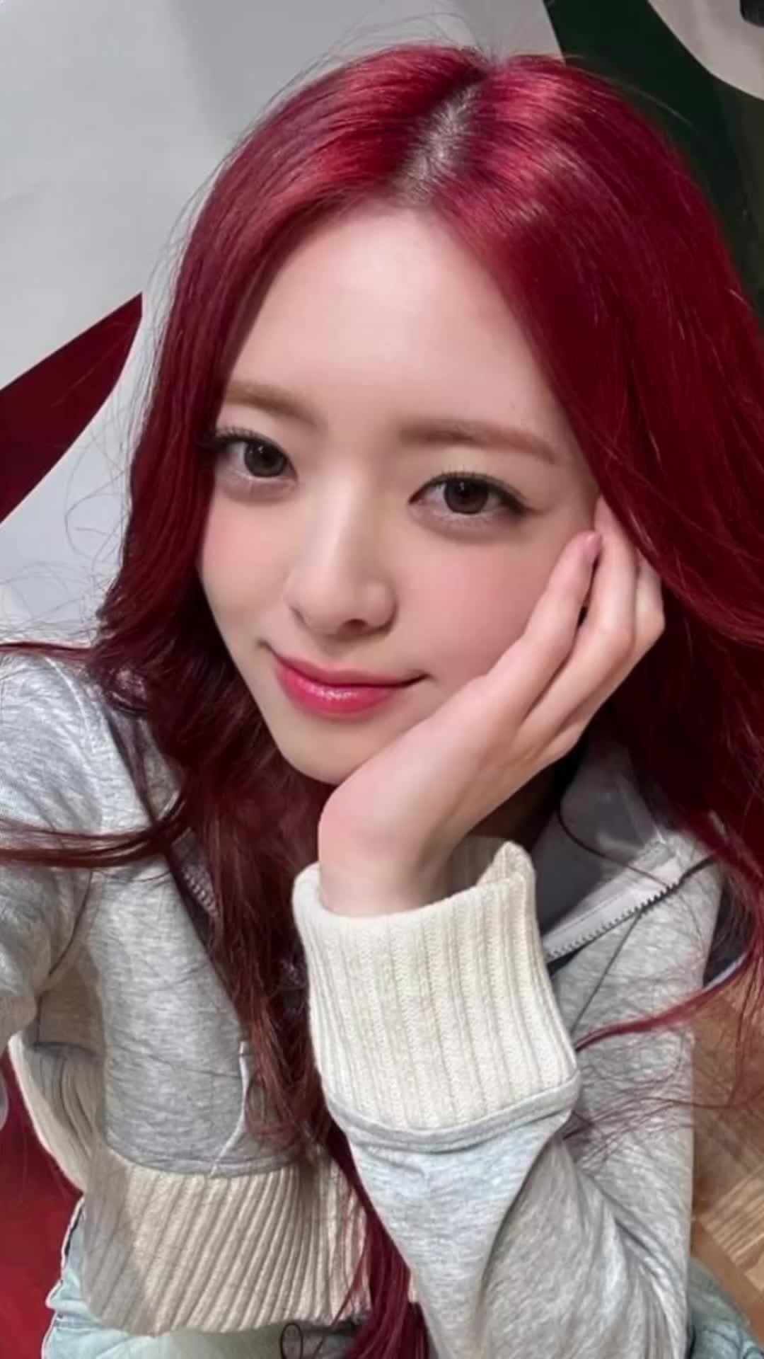 @★彡ITZY 4EVER彡★