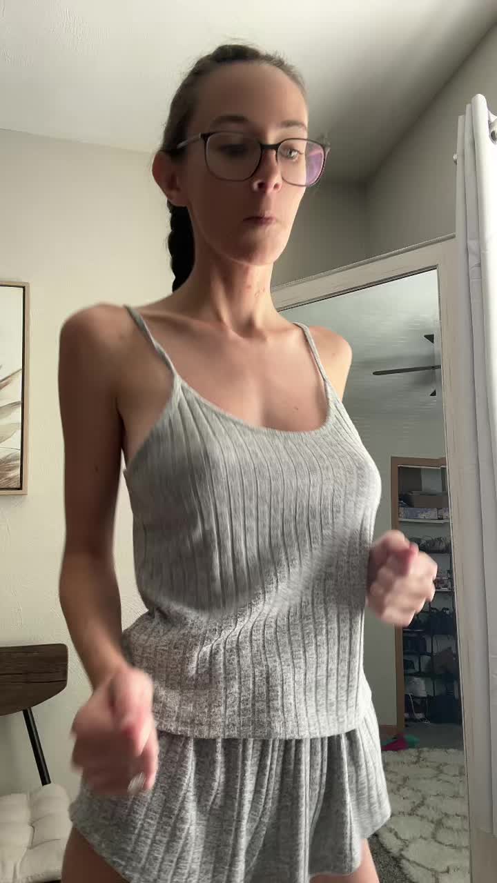 @StormiSkies