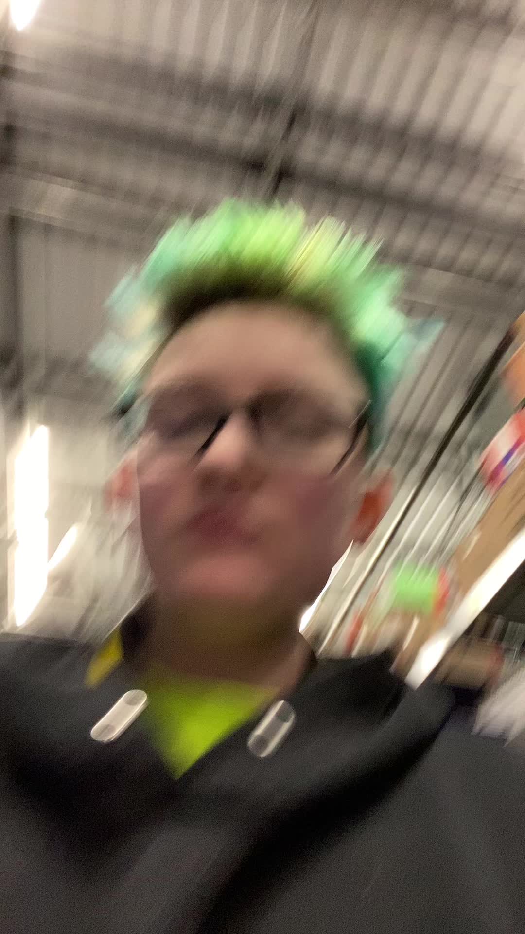 @CrazYmounKyRawR